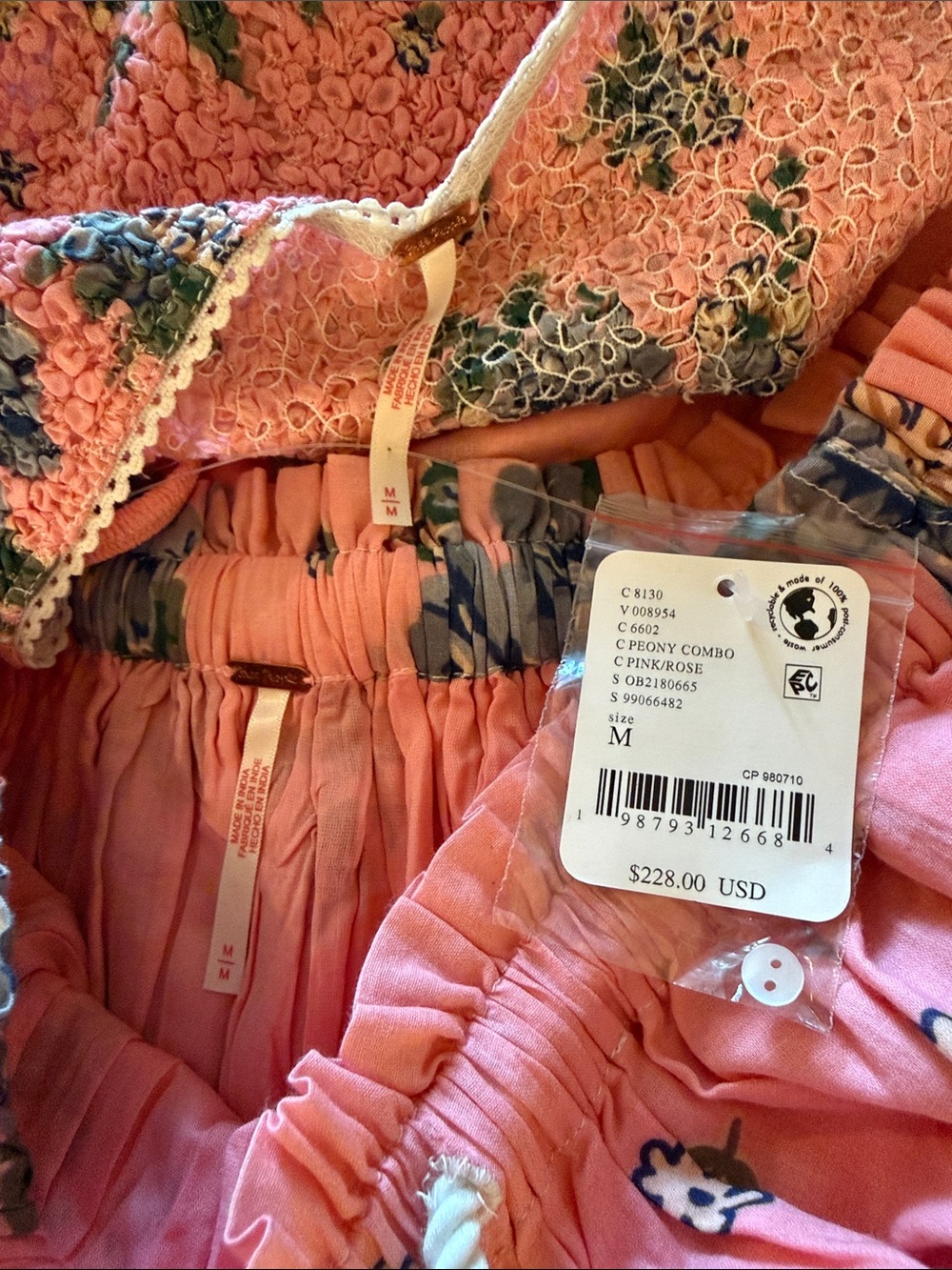 Free People
Seaside Rose Set - Picture 14 of 16